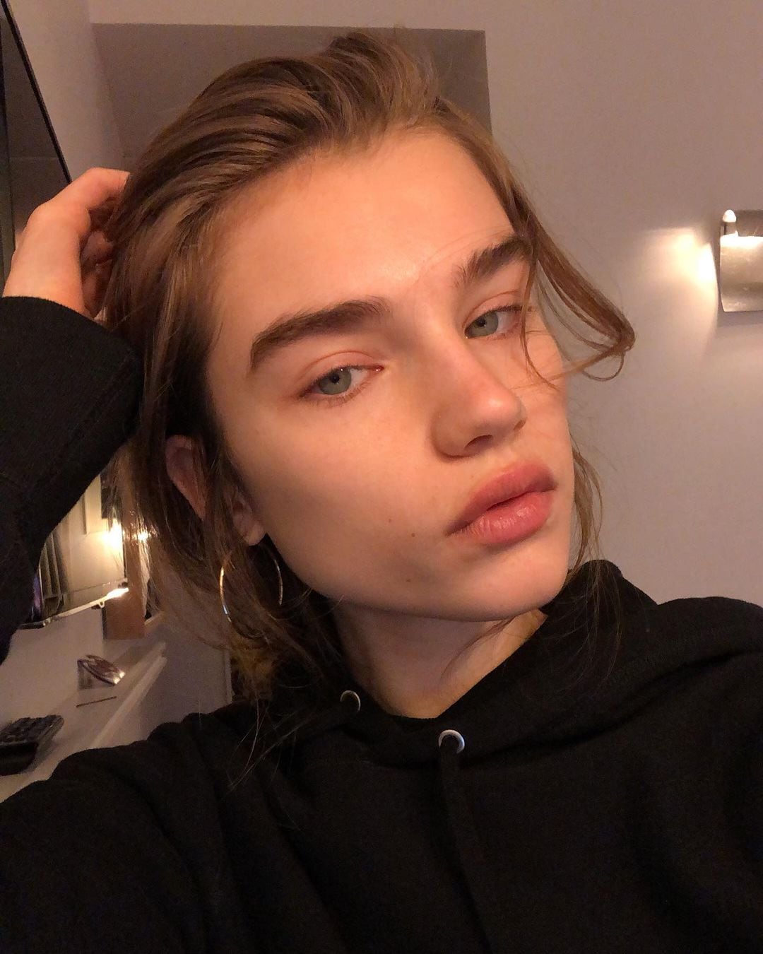 ¿Leonardo DiCaprio es narcisista? Creen que su nueva novia Meghan Roche es una versión joven de él
