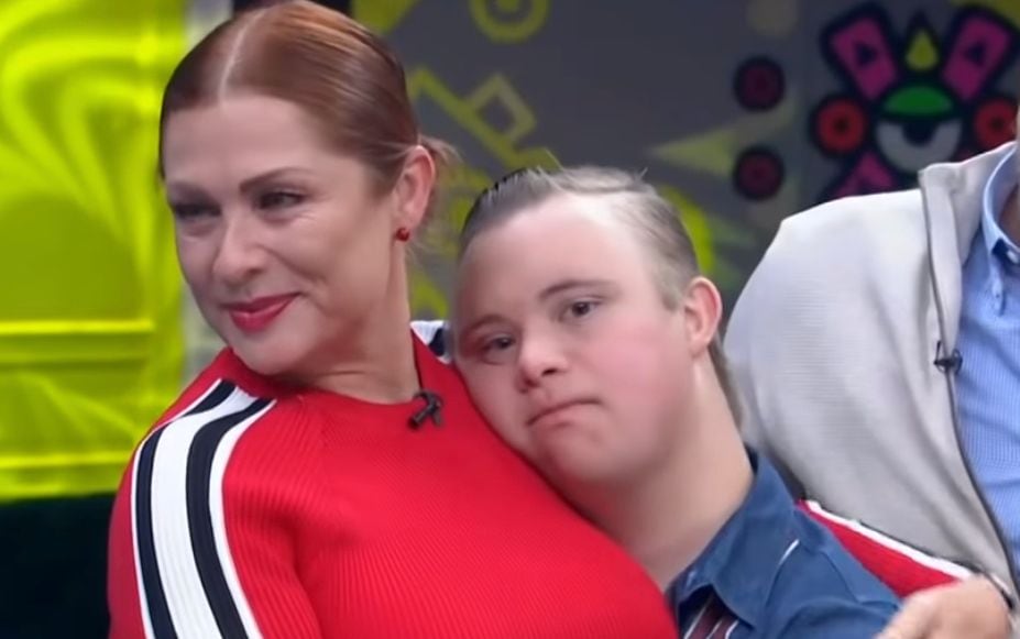 Lety Calderón y su hijo
