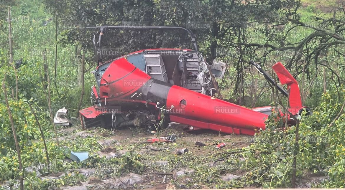 Desplome de helicóptero en Tepetlixpa, Estado de México dejó 2 muertos