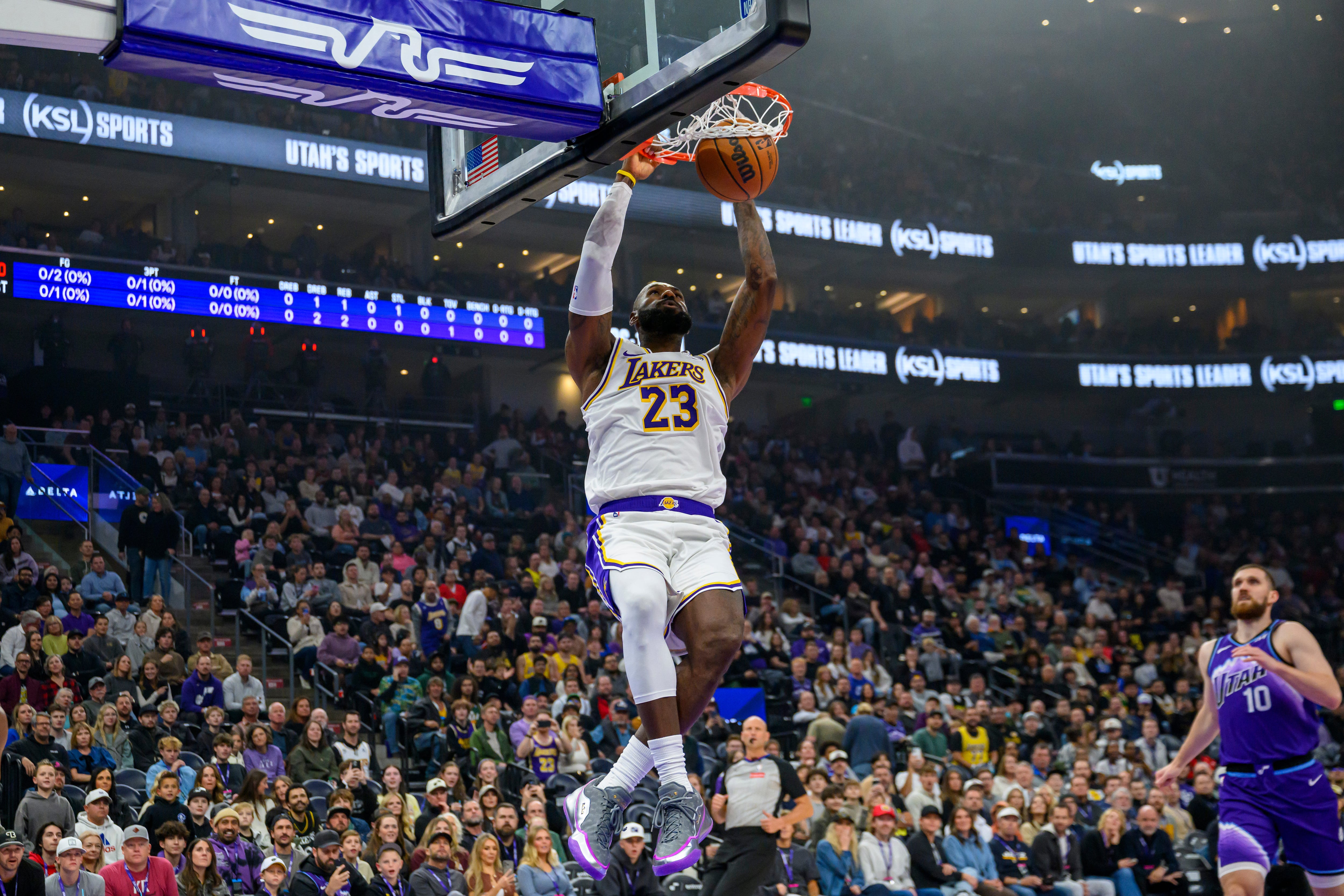 Nuevas noticias surgieron sobre el futuro de LeBron James en la NBA y una decisión importante al terminar la temporada
