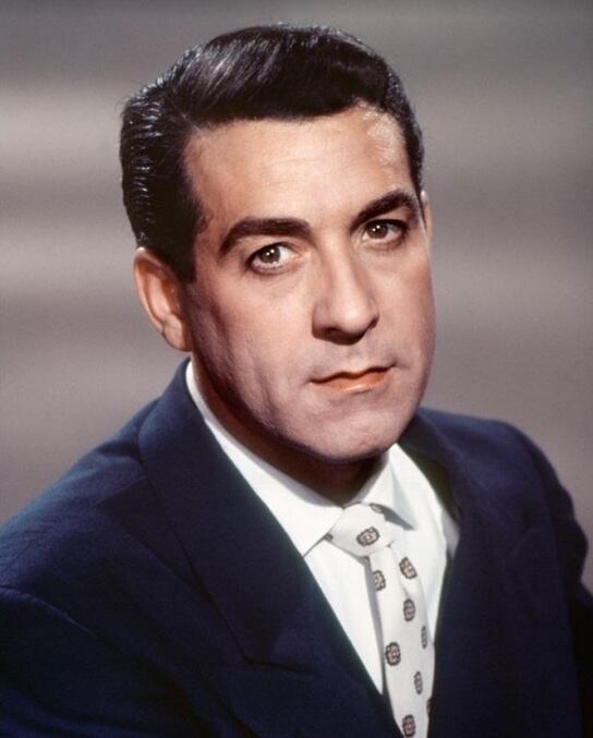 Luis Mariano González