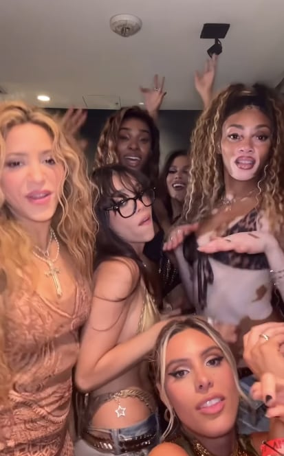 Shakira graba video junto a Danna Paola, Anitta y Lele Pons