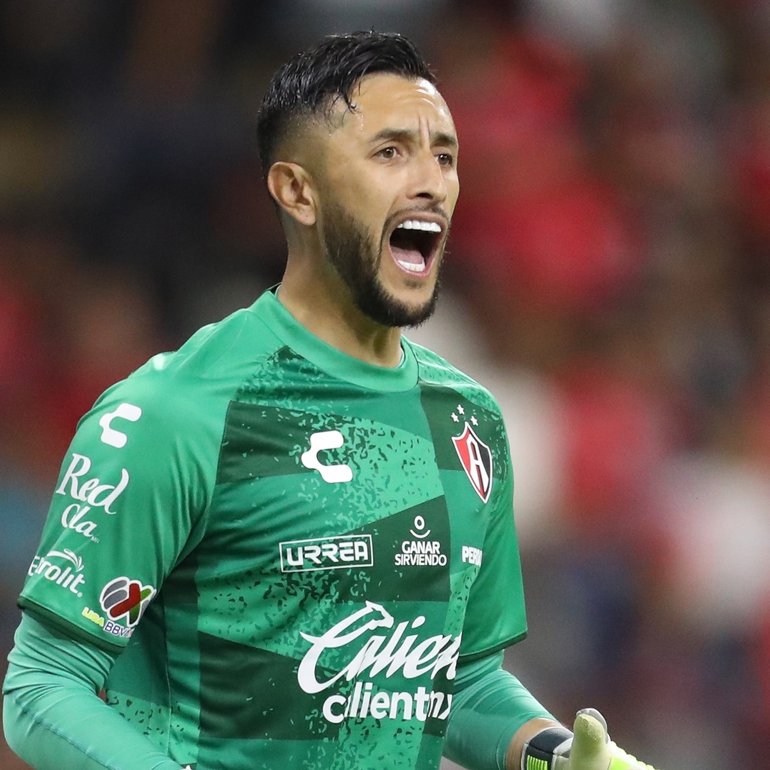 Camilo Vargas hace historia: alcanza a Adrián Chávez con 21 penales atajados