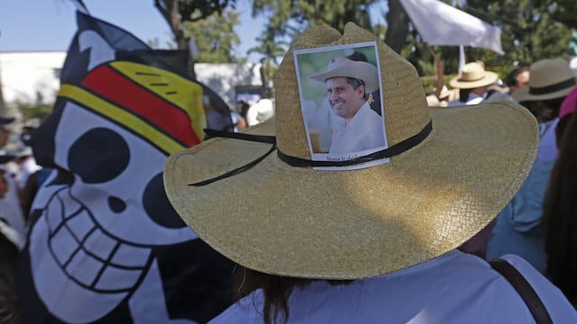 Alrededor de 20 mil personas, participaron en la marcha a la que convocaron jóvenes de la Generación Z, se manifestaron y marcharon de la Glorieta de los Desaparecidos hasta Casa Jalisco