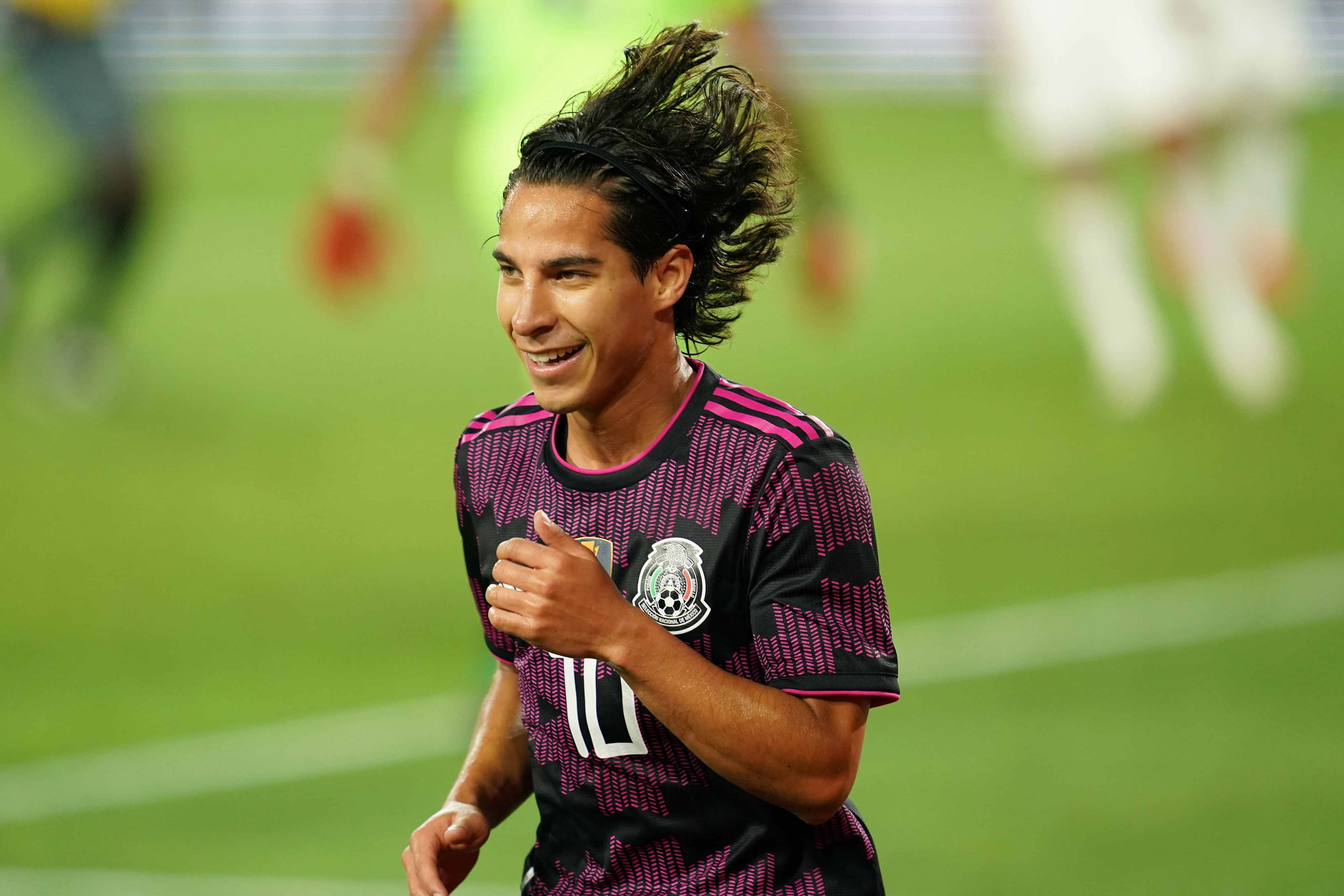 Diego Lainez