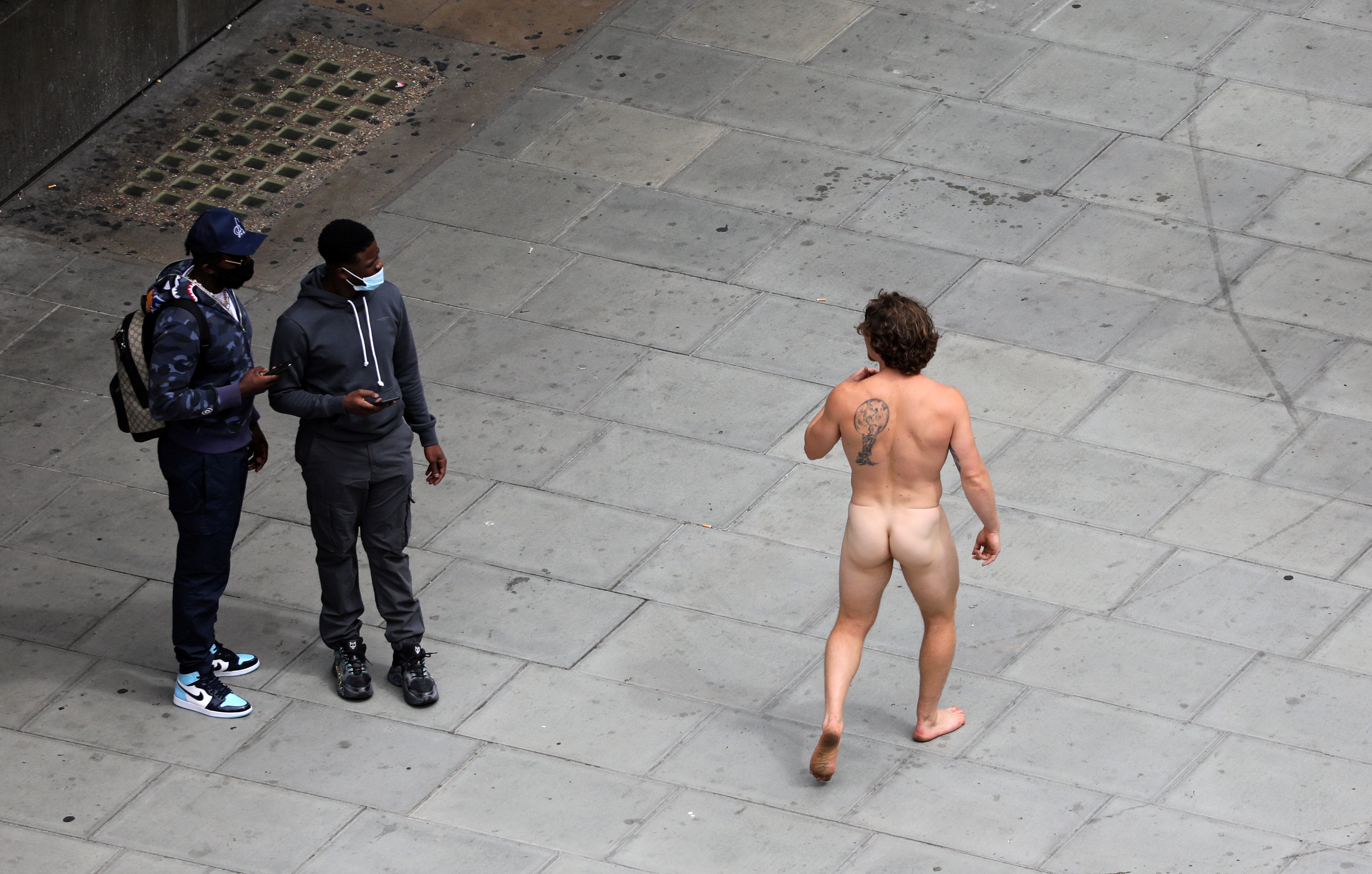 Semidesnudo