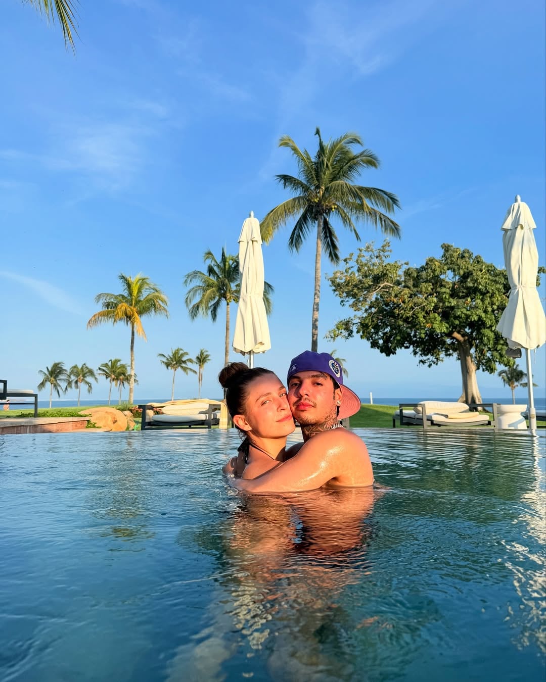 Marissa Blanco Botiller y Natanael Cano