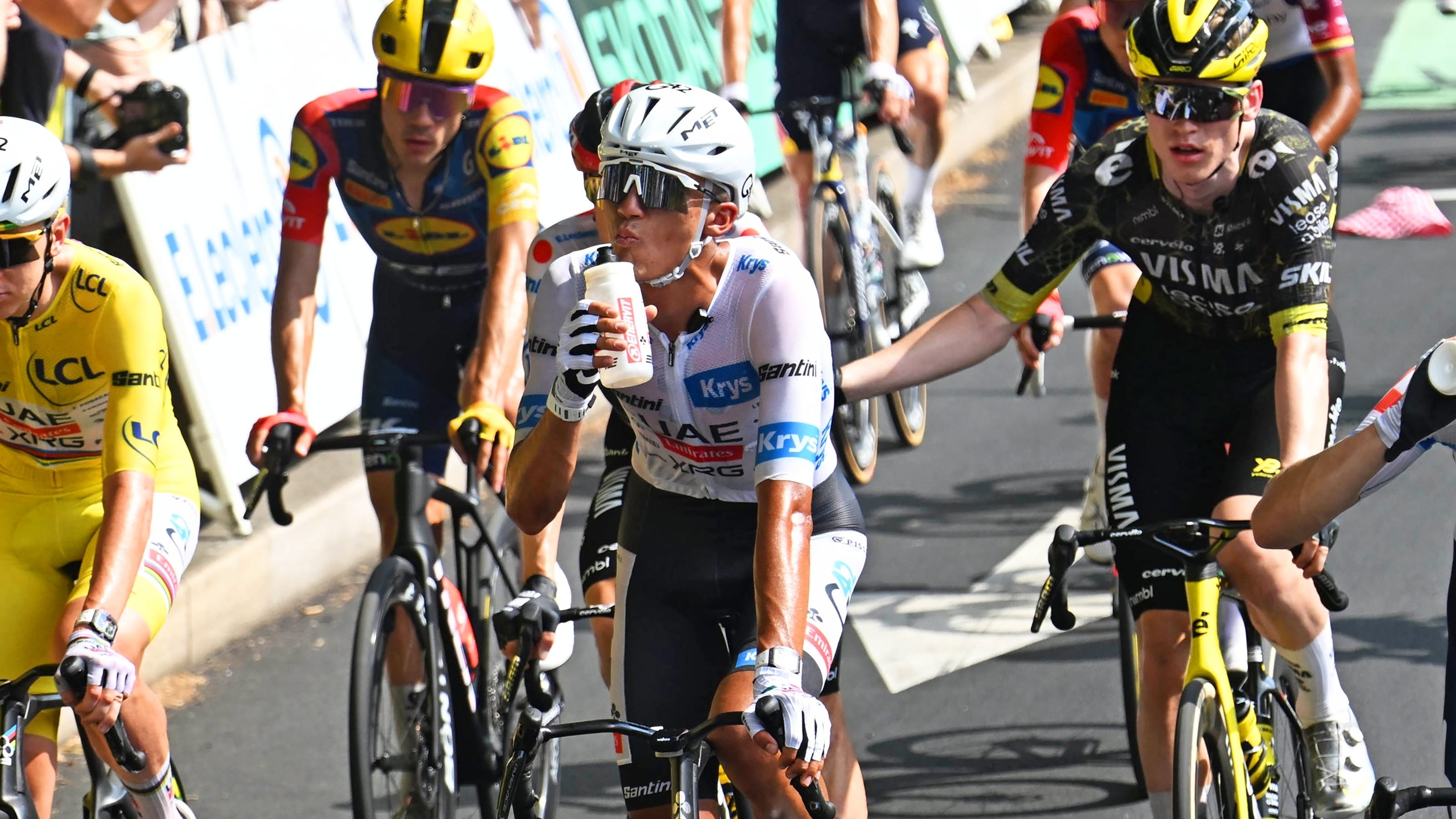 Isaac del Toro sigue tercero en el Tour de Francia 2026 tras la Etapa 8