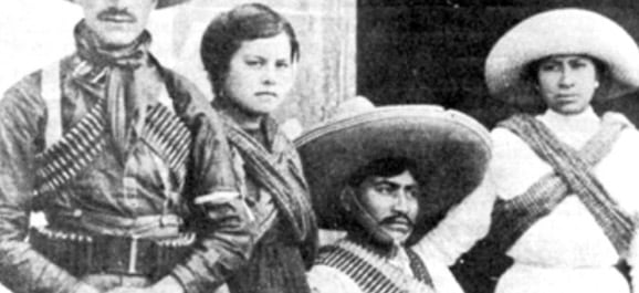 A la derecha, Valentina