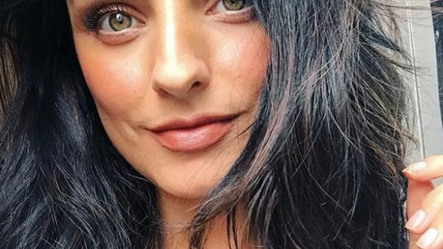 Aislinn Derbez