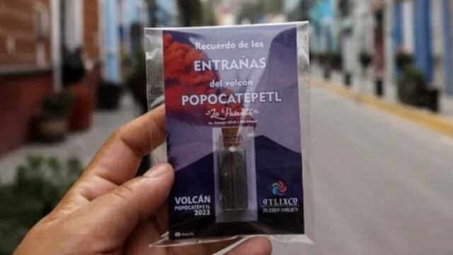 Ceniza del Popocatépetl se vende como souvenir en Atlixco