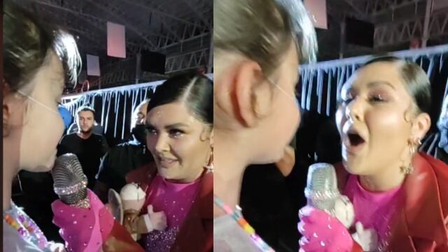Yuridia canta con una pequeña en su concierto en Zacatecas