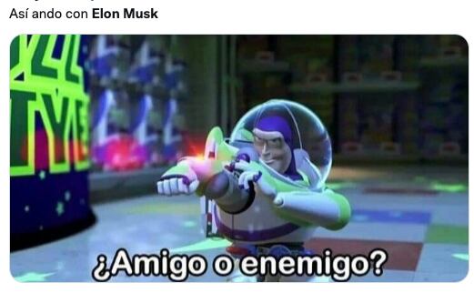Memes sobre supuesta compra de Elon Musk a Twitter