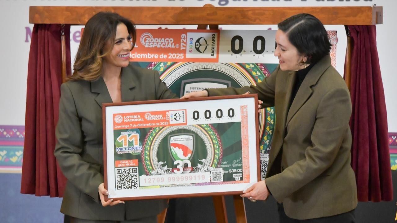 Lotería Nacional devela billete conmemorativo por los 30 años del Sistema Nacional de Seguridad Pública