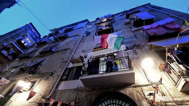 Balcones en Nápoles.