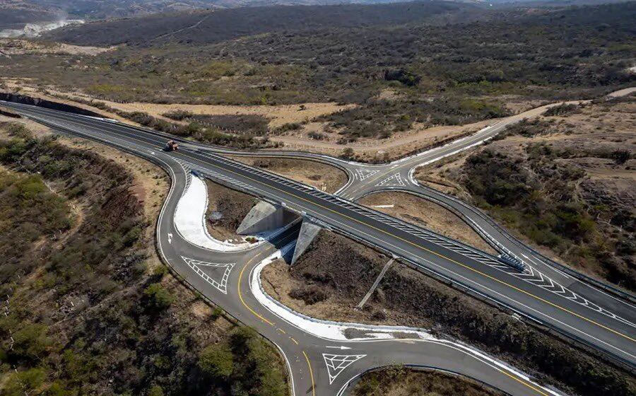 Autopista Oaxaca-Puerto Escondido