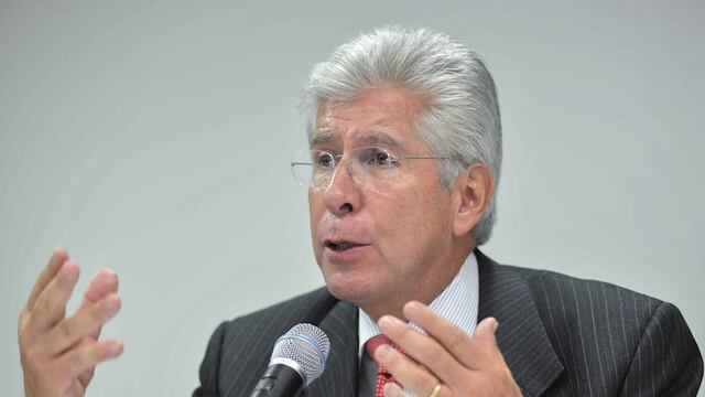 Gerardo Ruiz Esparza dijo que las firmas son de capital chino, canadiense, francés, español e italiano. Foto/Cuartoscuro