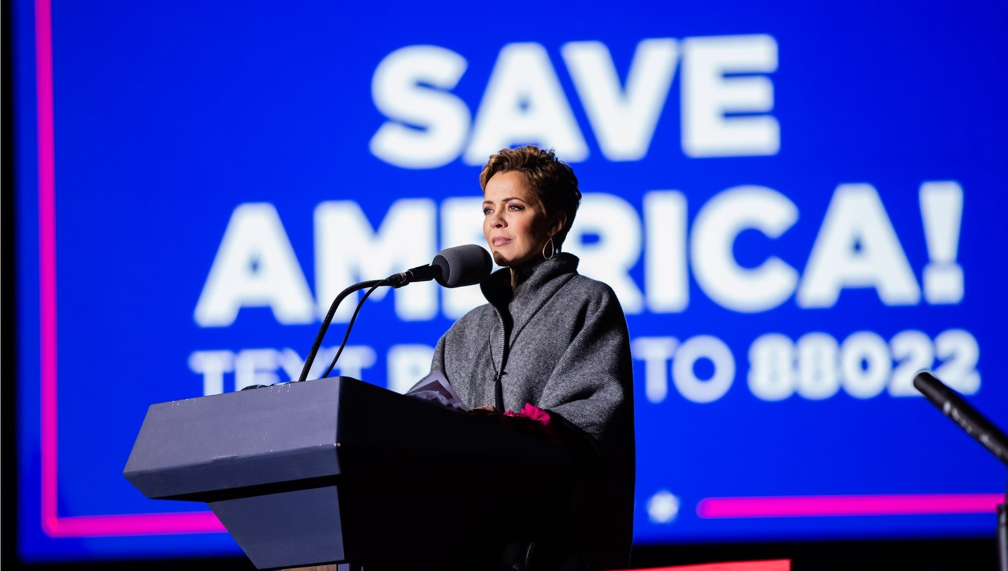 Kari Lake sería elegida por Donald Trump para ser embajadora de Estados Unidos en México