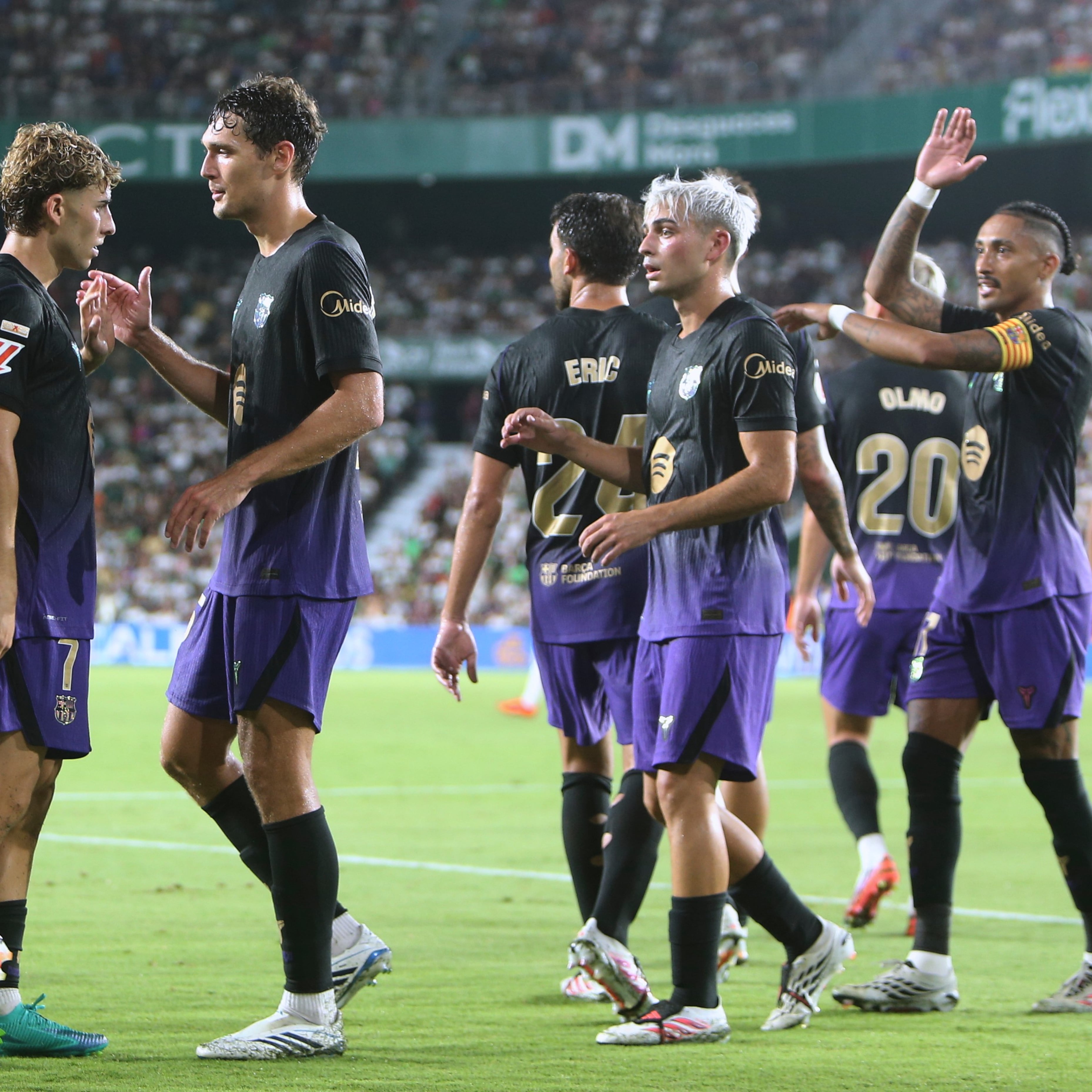 Barcelona domina al Elche y logra sus primeros puntos en LaLiga