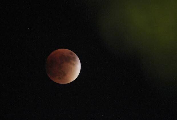 Eclipse lunar en Monterrey