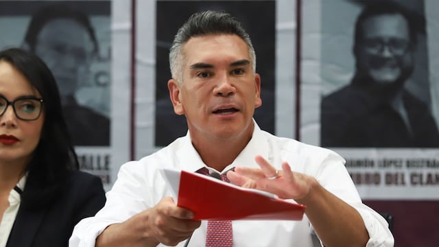 Alito Moreno pidió a Estados Unidos quitar la visa a 3 consejeros del INE por conflicto con Morena.