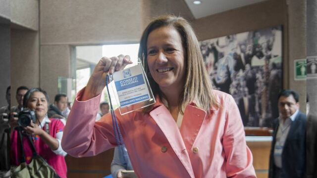 La aspirante a la presidencia de la República volvió a la Comisión Permanente de su partido, luego de 2 años de ausencia.