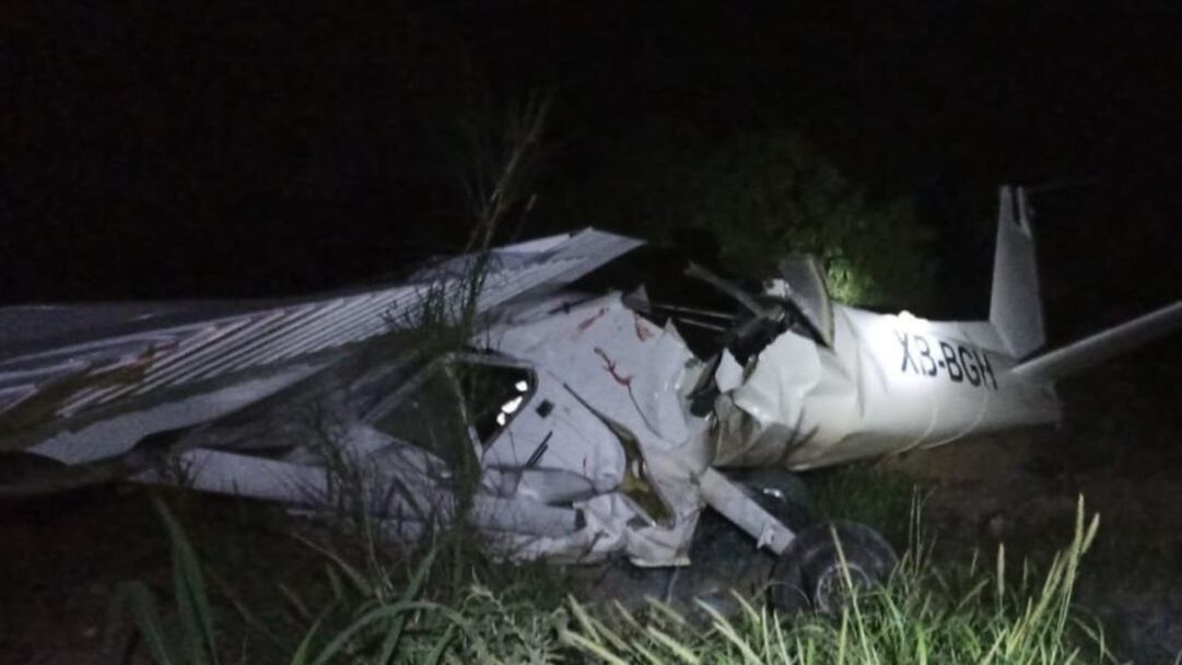 Avioneta se desploma en García, Nuevo León; 2 personas murieron