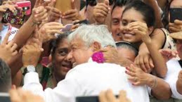 El presidente López Obrador estará con empresarios de México y Estados Unidos, pero seguro también con el pueblo yucateco. Está en su naturaleza atender a los de arriba, pero los suyos son los de abajo. ¿Lo entienden los hombres y las mujeres de negocios? ¿Los que nada tienen comprenden lo que significa la correcta creación de riqueza?