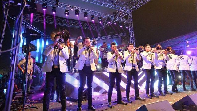 bANDA El Recodo Facebook
