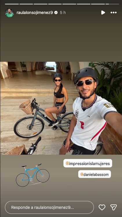 Raúl Jiménez y su esposa