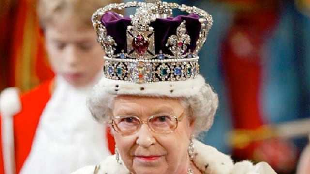 Coronas de la reina Isabel II