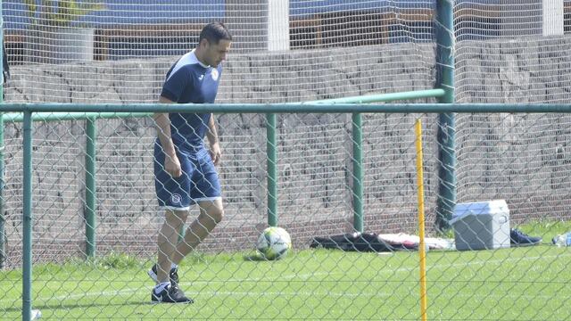 Aguilar entrenó por separado del grupo