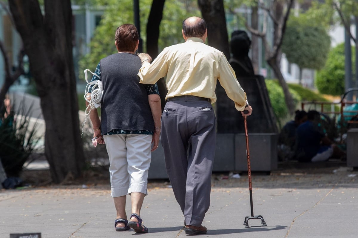 Adultos mayores con discapacidad en la CDMX