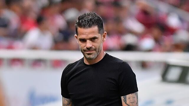 Peor que en Elektra: Boca Juniors quiere pagar en 24 meses la cláusula de Fernando Gago