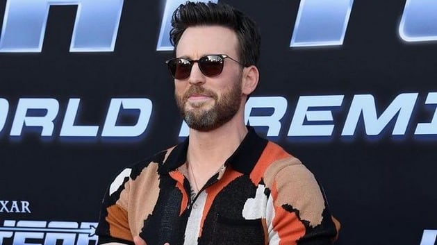 Chris Evans defiende a película de Buzz Lightyear de comentarios homofóbicos