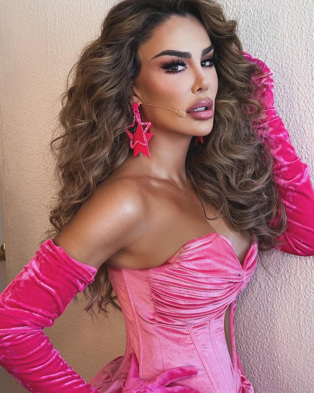 Ninel Conde, cantante.