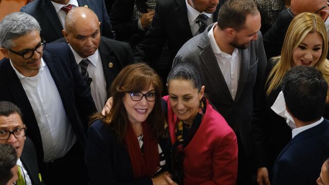 Yeidckol Polevnsky explicó las donaciones de Morena a los damnificados por los sismos de 2017