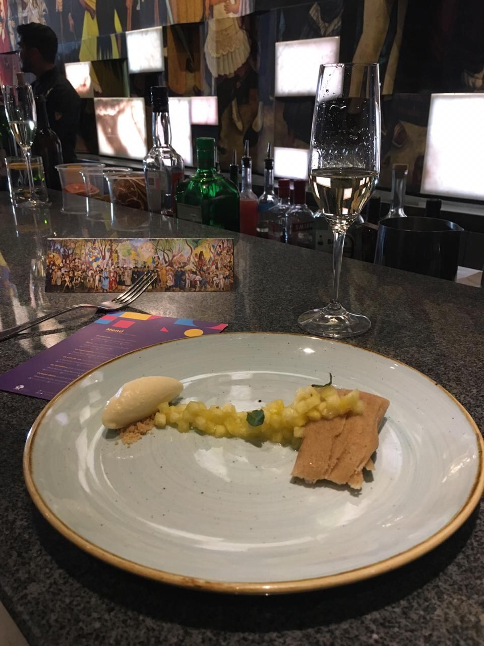 Tamal de vainilla con piña