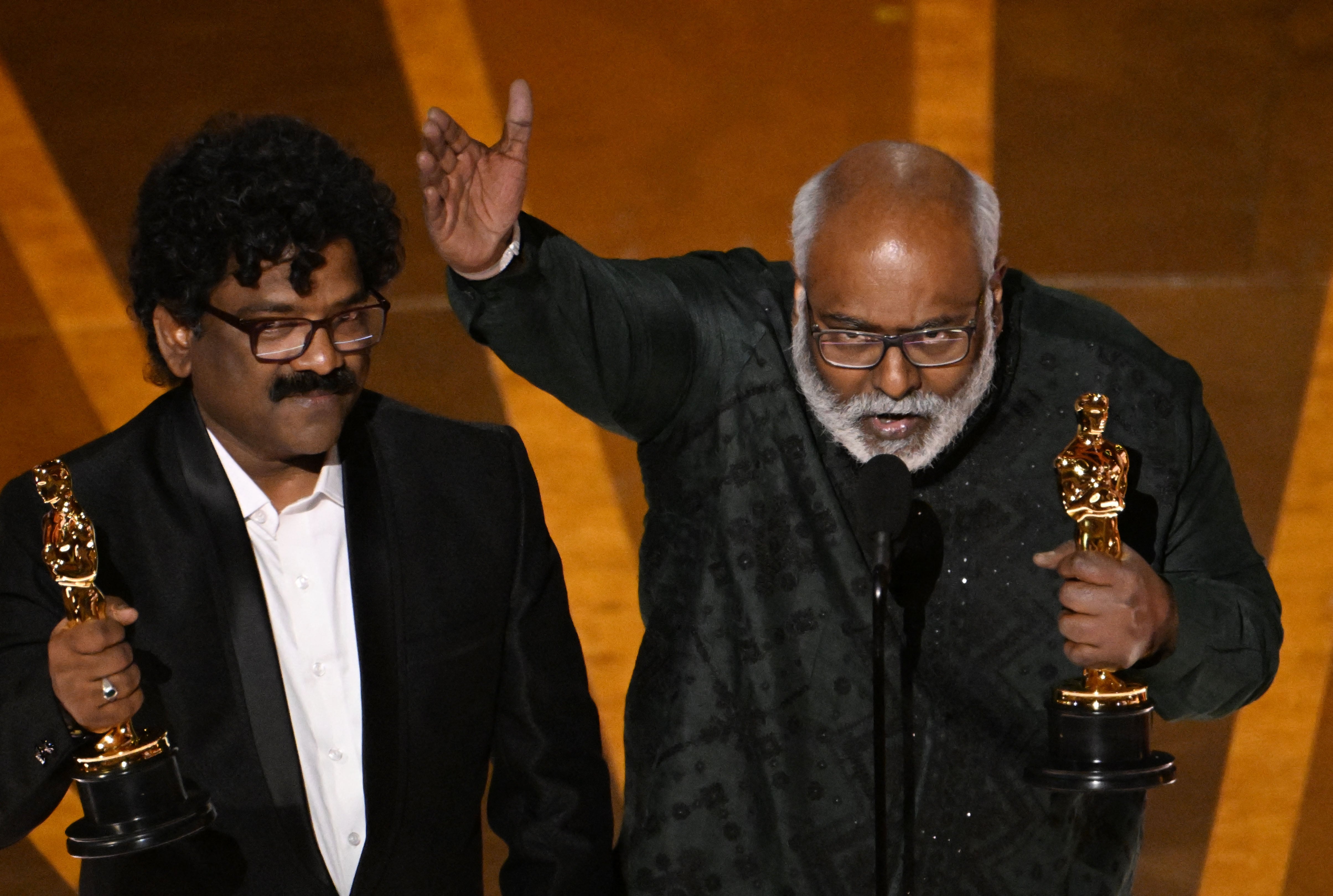 M.M. Keeravaani y Chandrabose, ganadores a Mejor Canción Original por Naatu Naatu