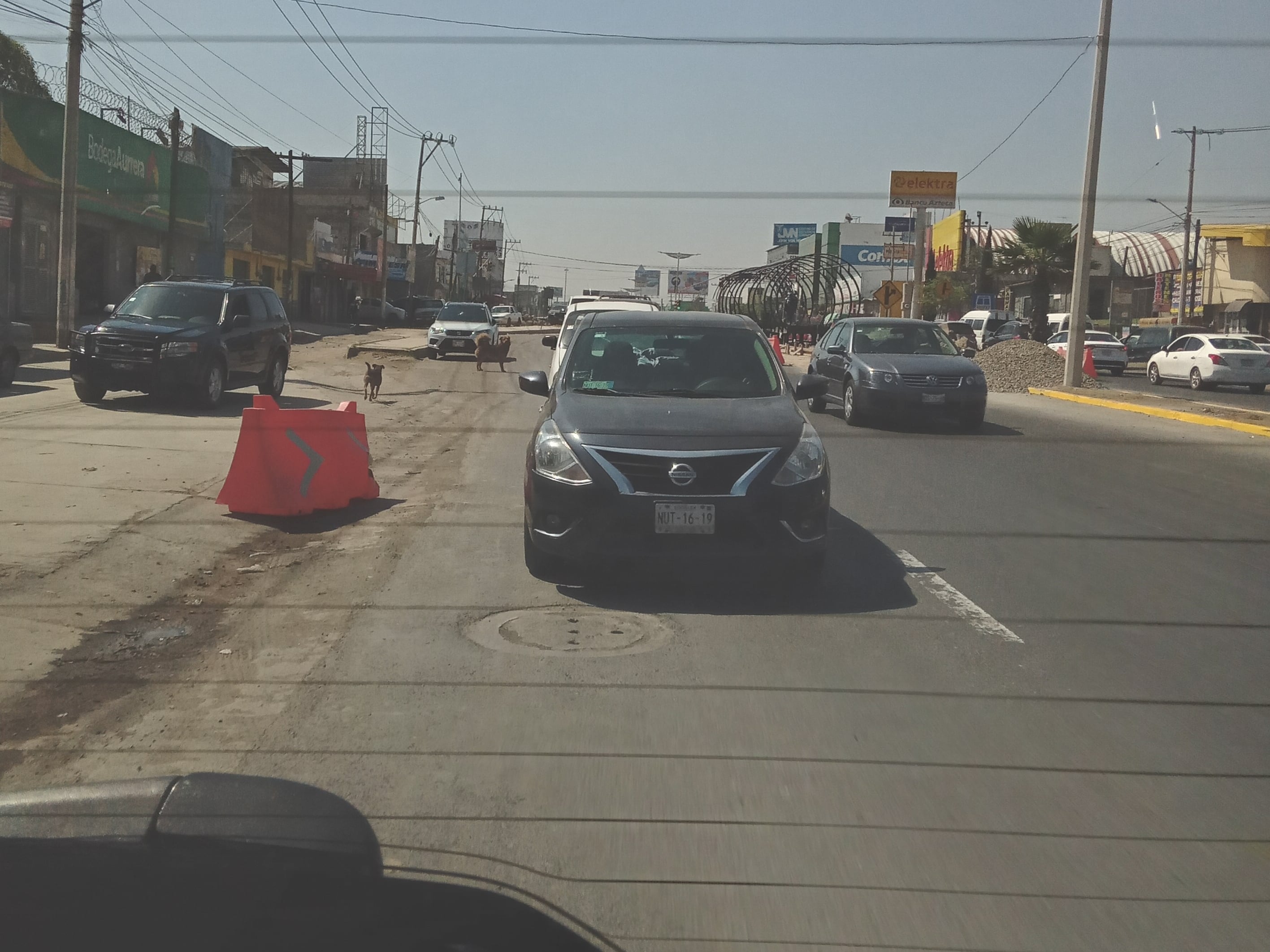 Carretera para llegar al AIFA