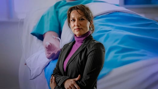 Brenda Quevedo podrá visitar a su padre enfermo en el hospital