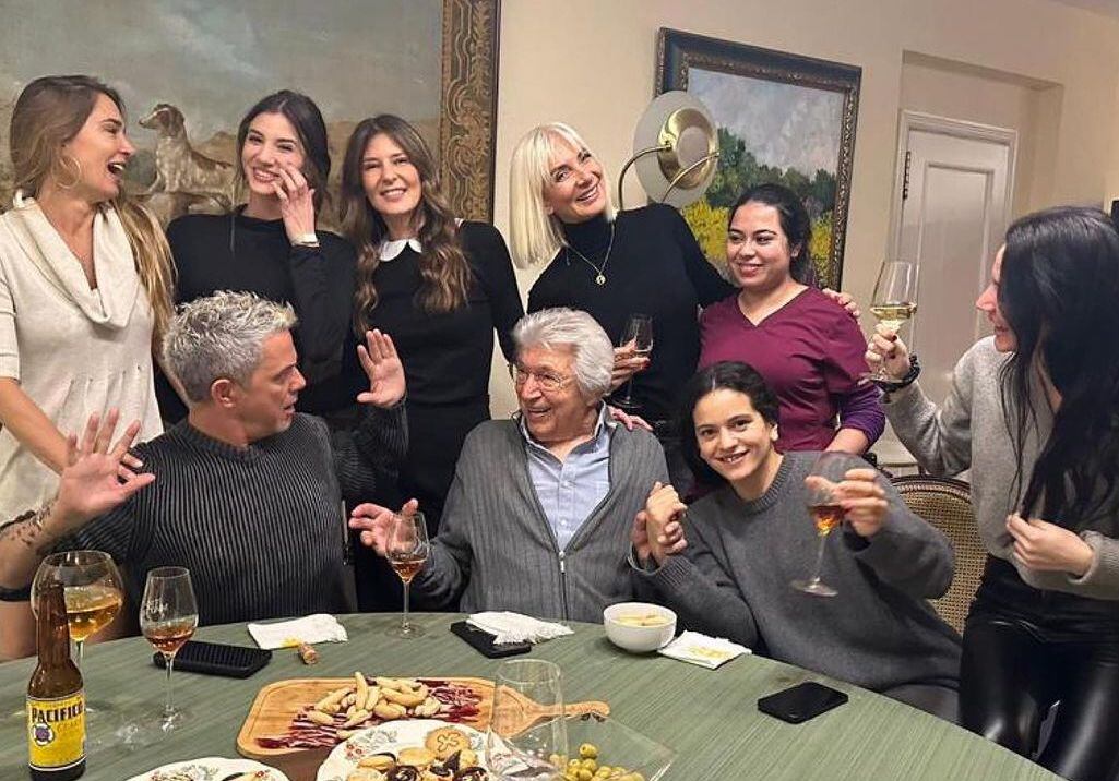 Alejandro Sanz con Manuel Alejandro y Rosalía