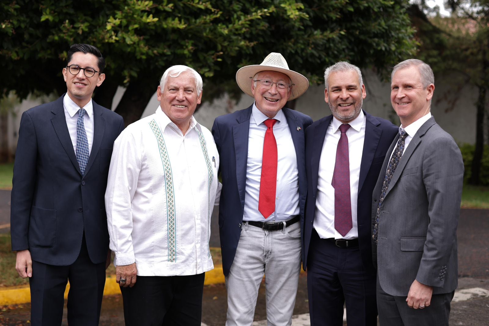 Michoacán y EU reafirman acuerdo para exportaciones de aguacate y mango