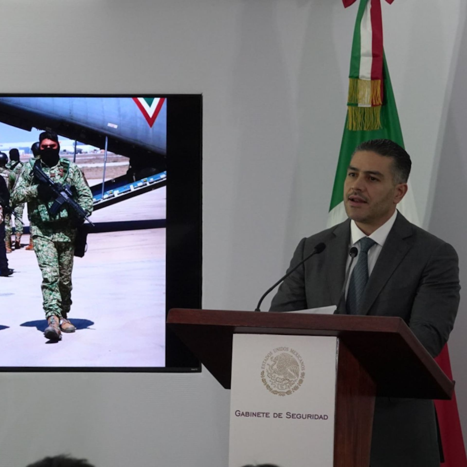 México pactó el envío de 55 capos a Estados Unidos y alista una tercera entrega