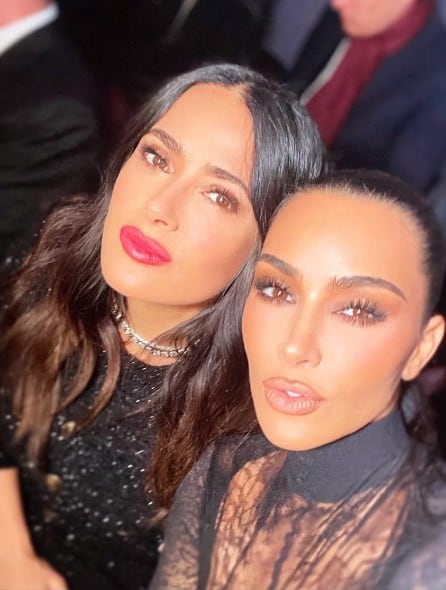 Salma Hayek y Kim Kardashian