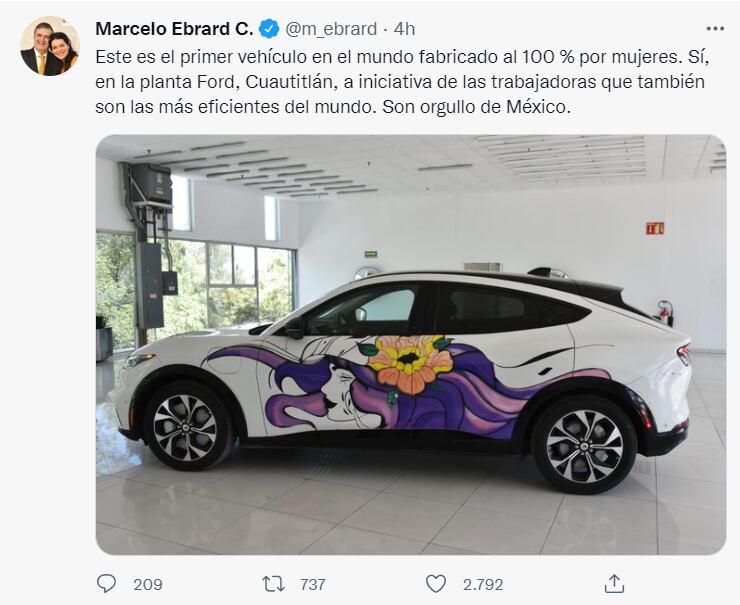 Así es el carro hecho completamente por mujeres que Marcelo Ebrard presumió