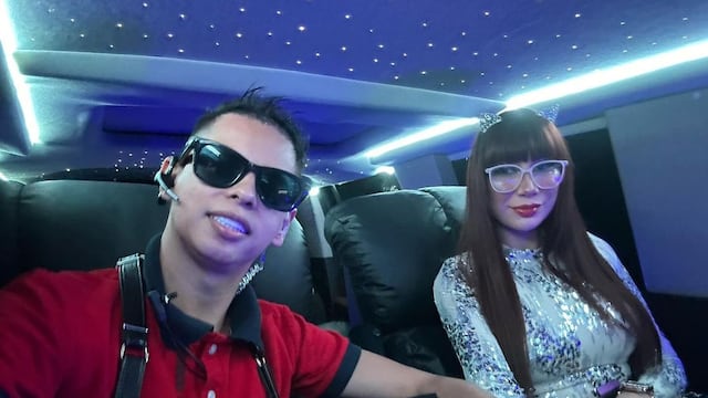 Alex Marín con su esposa Mía Marín.