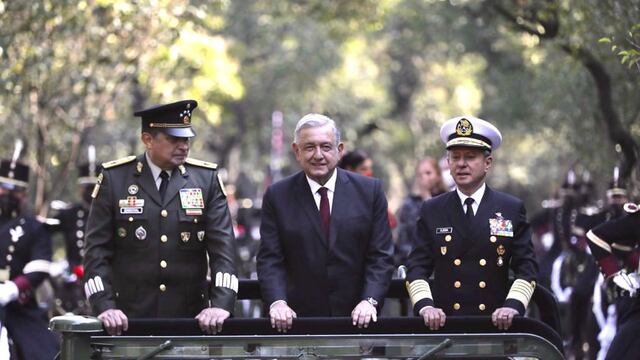 AMLO en la Marcha de la Lealtad