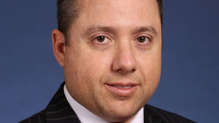 ¿Quién es Sam Parker? El político de Estados Unidos que pidió deportar a Selena Gómez