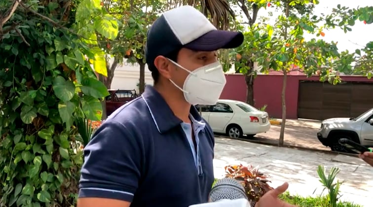 Captura de video de implicado en pelea en hospital del IMSS de Colima por tiempos de espera de prueba Covid